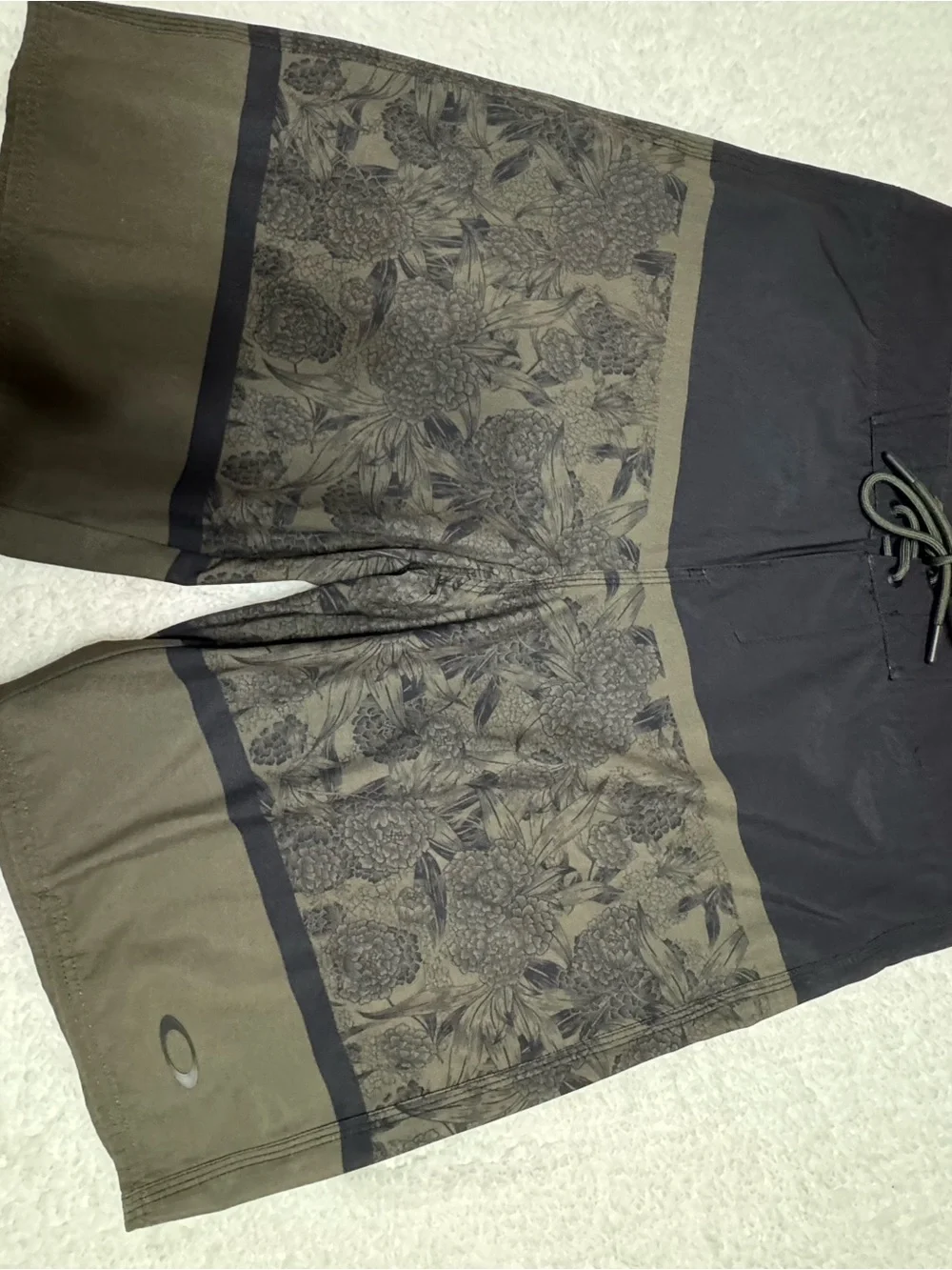 Oakley Men's Olive and Black Floral Board Shorts